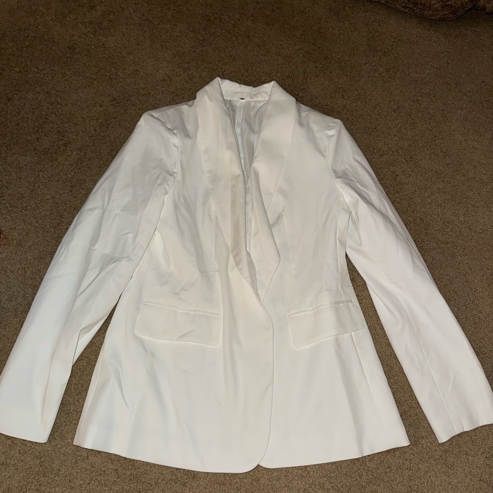 Elegant White Women's Blazer